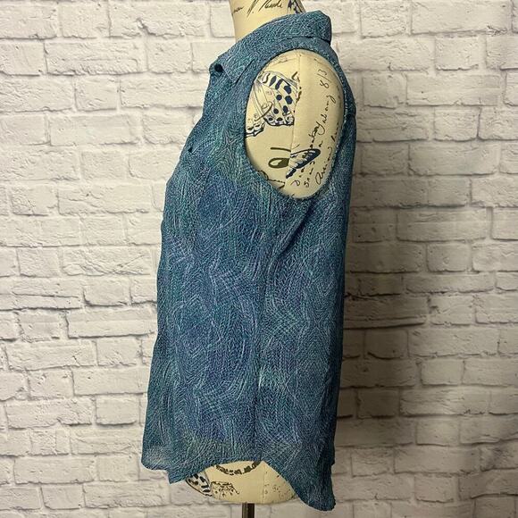 Liz Claiborne Tank Blouse with Attached Cami - Picture 3 of 7